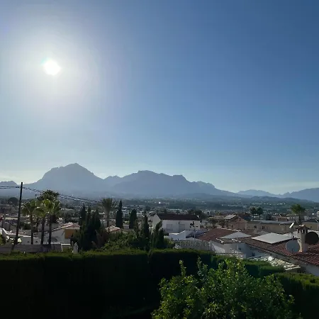 度假居 Albir Spanish House 阿尔比尔